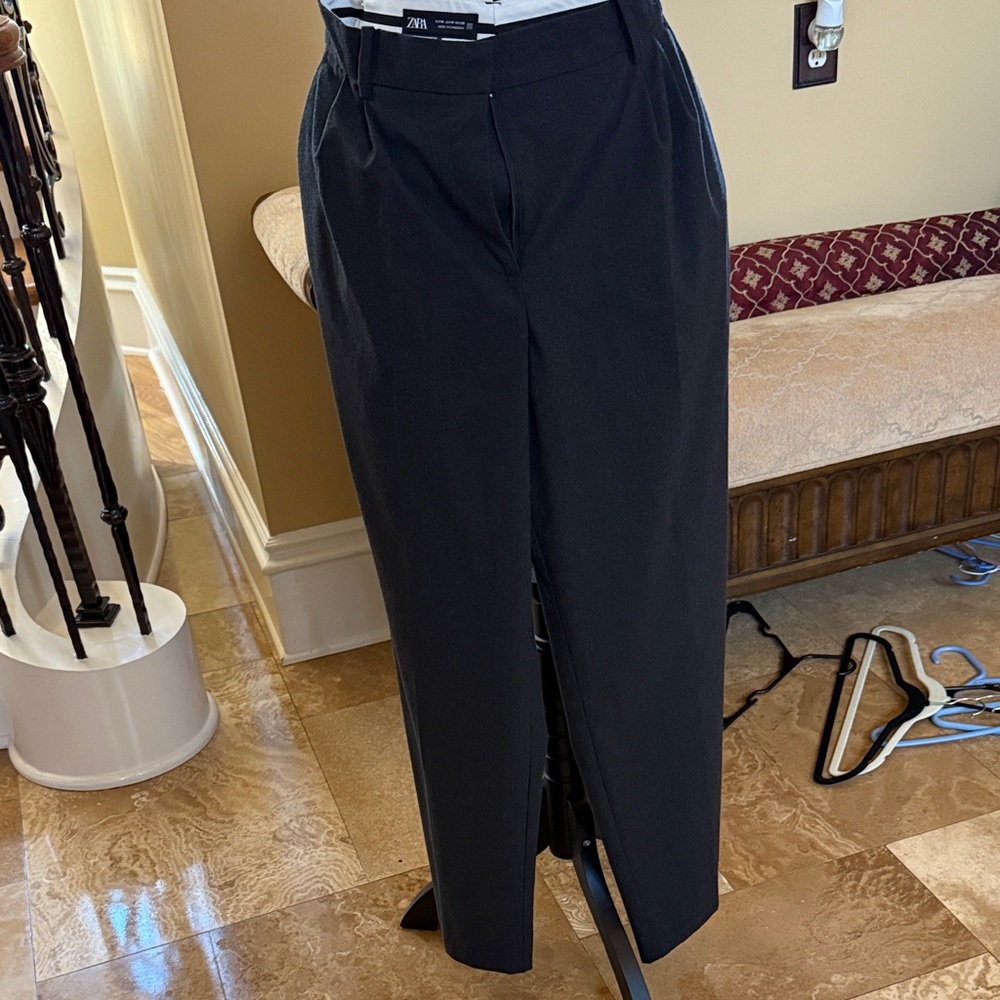 Zara Women’s Classic Grey Dress Pants